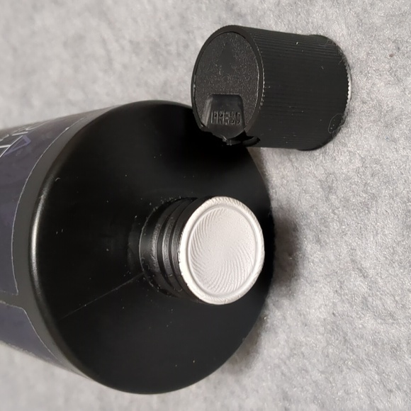 Bella Spirit by Chaz Dean indigo toning cleansing conditioner 32oz New - Picture 7 of 8